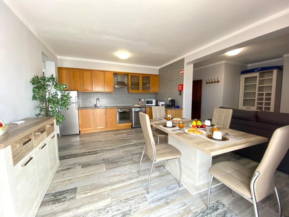 Quarteira Ocean Breeze 2 By Homing Apartment Ngoại thất bức ảnh